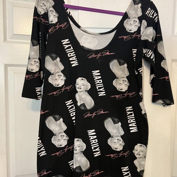 Marilyn Monroe Bodycon Mini Dress - Picture 3 of 3